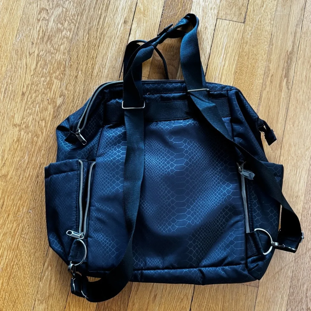 HeartSoul Bella Backpack black pebble with black straps.